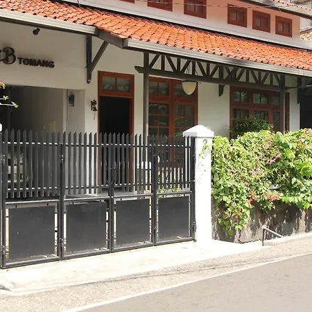 Bed And Breakfast Tomang-3